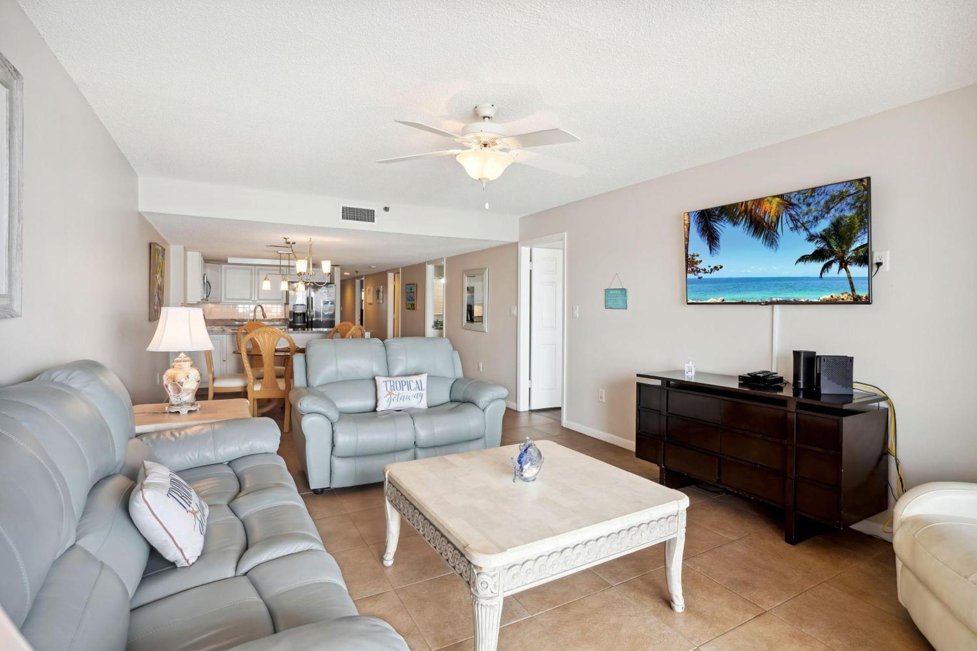 Las Brisas 202 St. Pete Beach Exterior photo